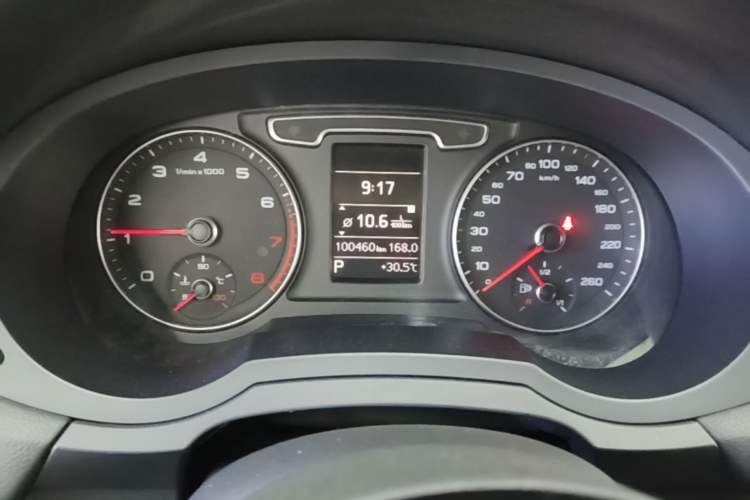 Used Audi Q3 2015 35 TFSI Ambition Edition Instrument Cluster