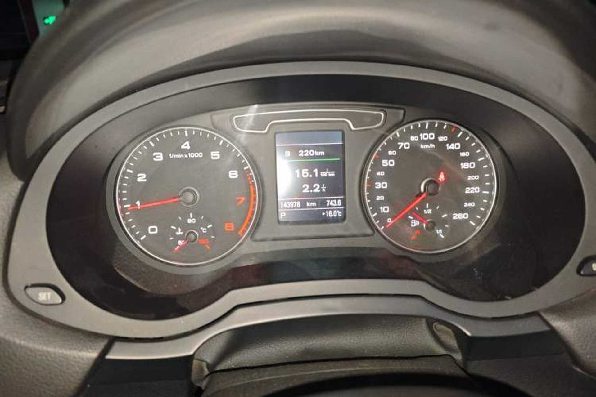 Used Audi Q3 2015 35 TFSI quattro Technology Edition Instrument Cluster