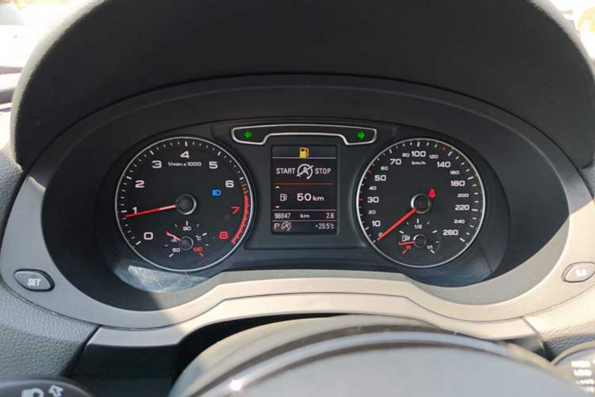 Used Audi Q3 2015 35 TFSI quattro Millionth Anniversary Enjoyment Model Instrument Cluster