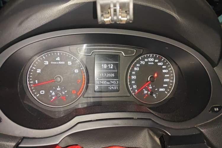 Used Audi Q3 2015 30 TFSI Comfort Model Instrument Cluster