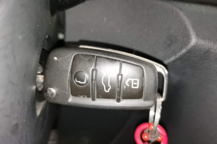 Used Audi Q3 2015 35 TFSI Comfort Model Interior 1