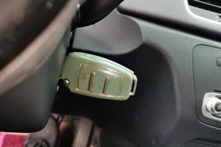 Used Audi Q3 2015 35 TFSI quattro Millionth Anniversary Edition Interior 1