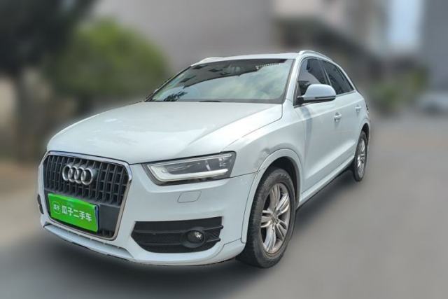Audi Q3 2015 30 TFSI Comfort Model d’occasion