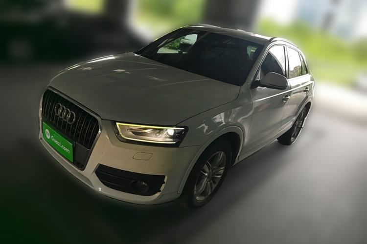 Used Audi Q3 2015 35 TFSI Comfort Model Guazi used car, China used car export, Used car for sale, Used cars, Cheapest cars for sale