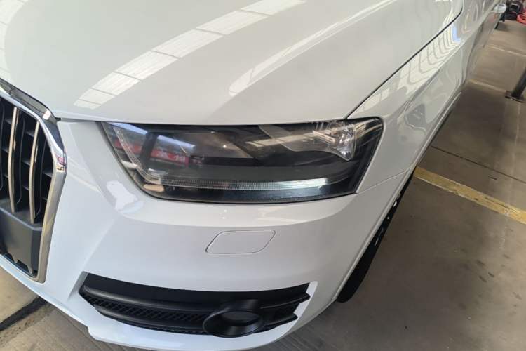 Used Audi Q3 2015 35 TFSI Ambition Edition Left Front Headlight