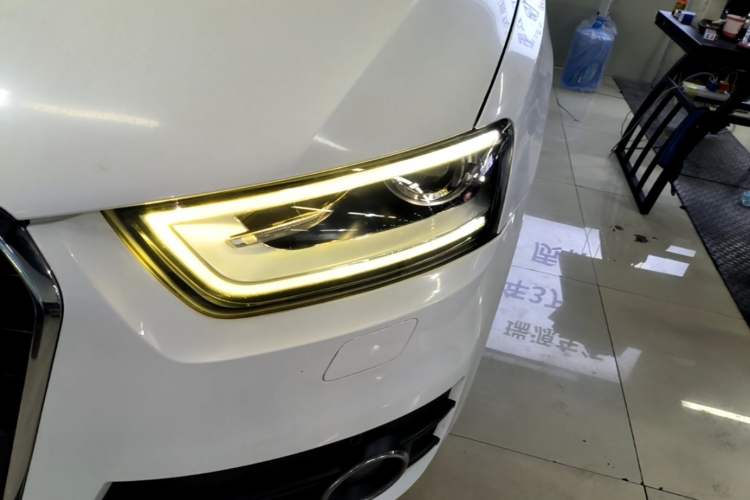 Used Audi Q3 2015 35 TFSI quattro Technology Edition Left Front Headlight