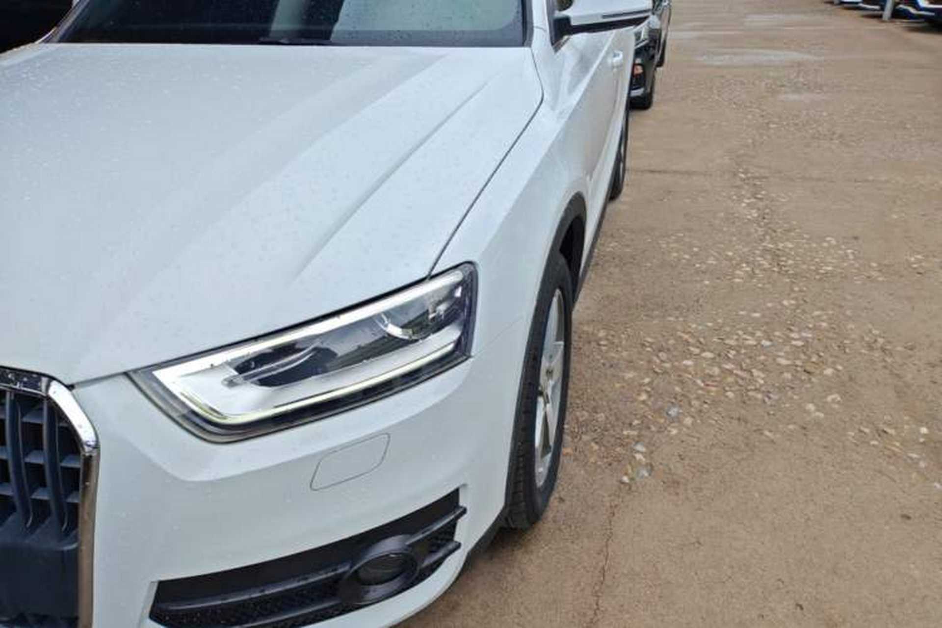 Used Audi Q3 2015 35 TFSI Ambition Edition Left Front Headlight