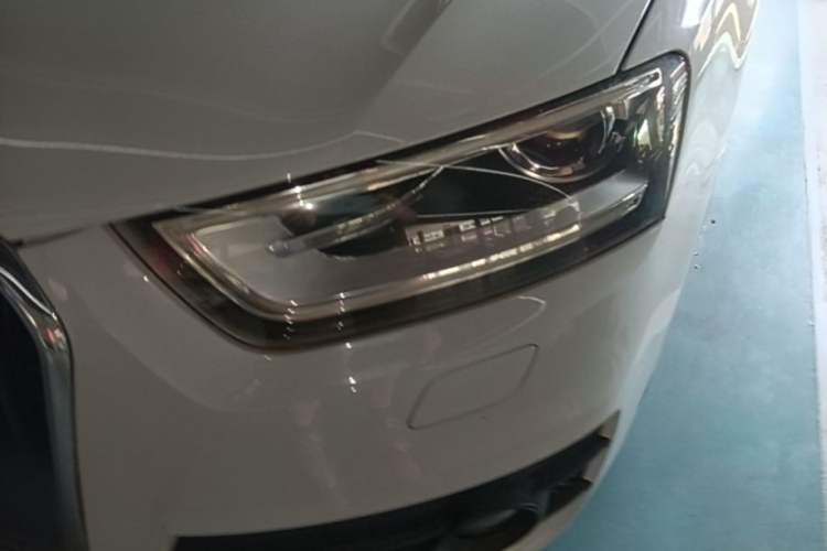 Used Audi Q3 2015 35 TFSI Comfort Model Left Front Headlight