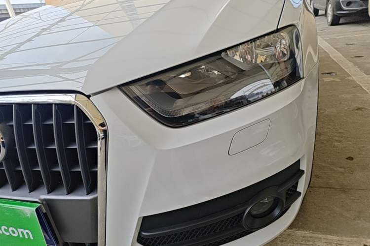 Used Audi Q3 2015 35 TFSI Millionth Anniversary Intelligent Edition Left Front Headlight