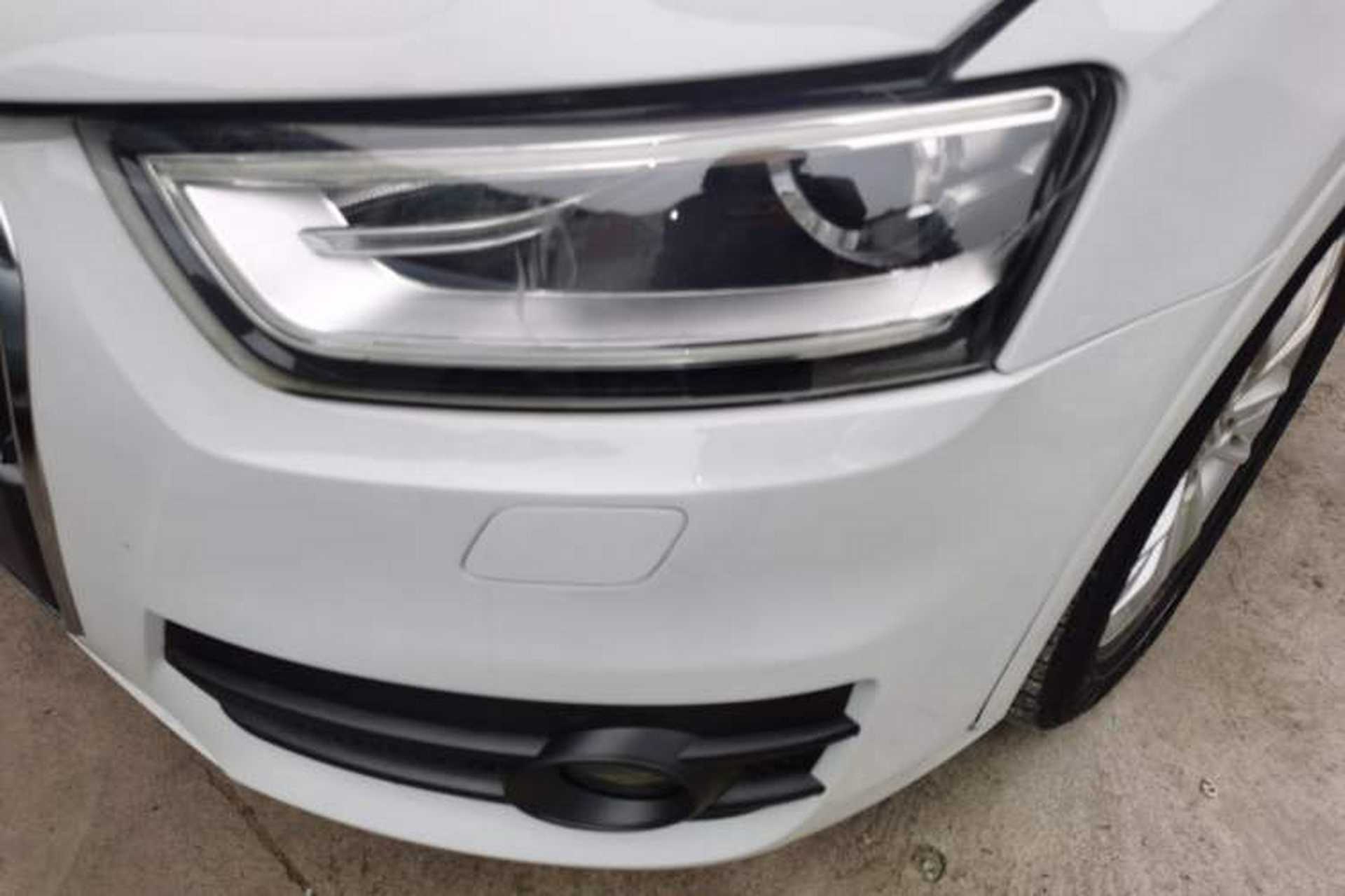 Used Audi Q3 2015 35 TFSI quattro Millionth Anniversary Edition Left Front Headlight