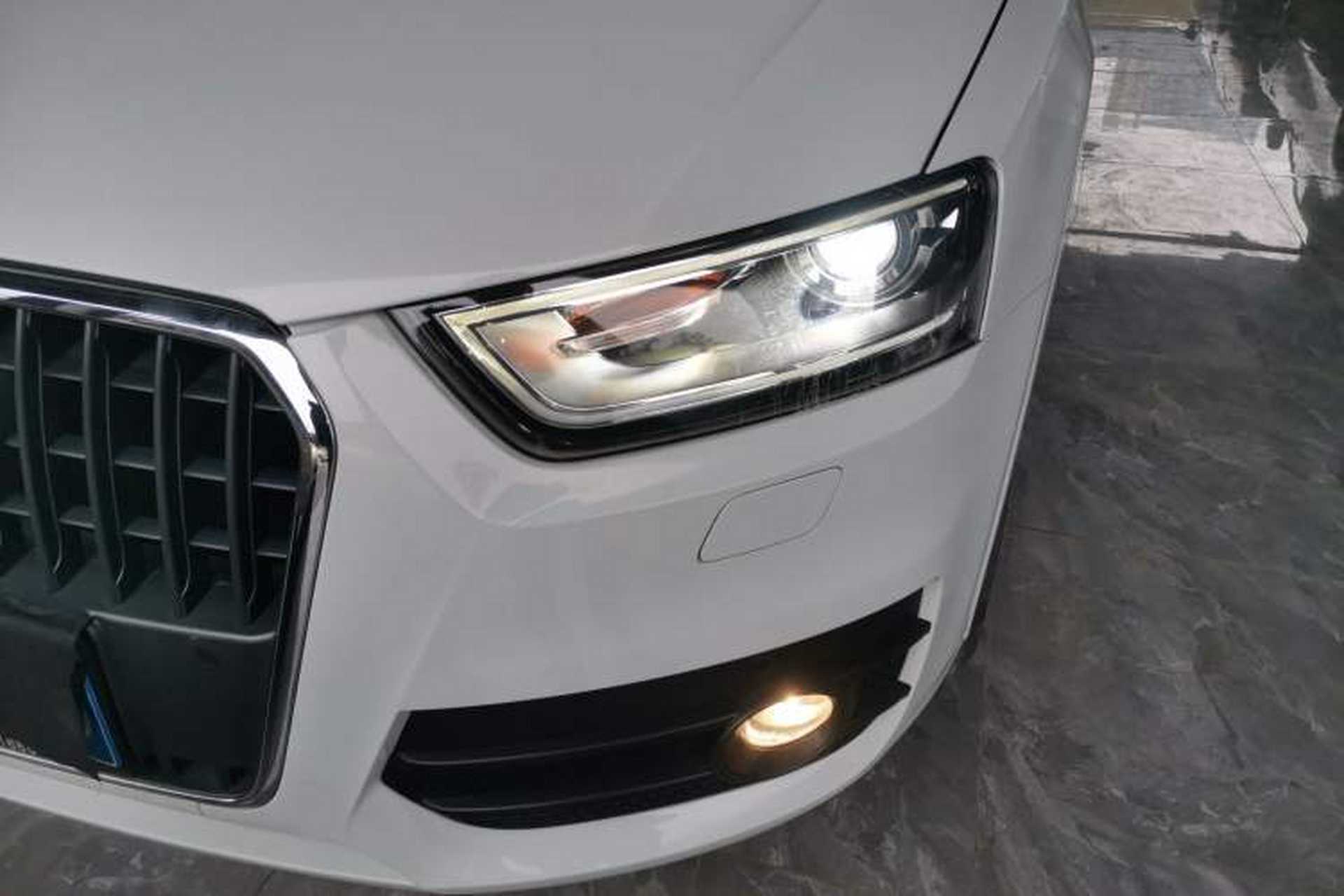 Used Audi Q3 2015 35 TFSI quattro Millionth Anniversary Edition Left Front Headlight