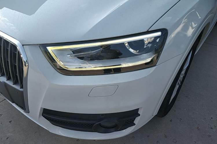 Used Audi Q3 2015 35 TFSI quattro Technology Edition Left Front Headlight