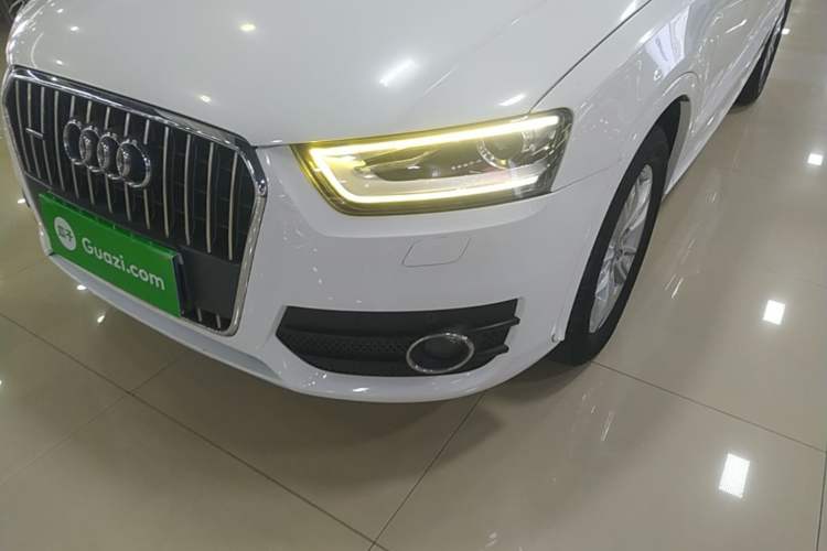 Used Audi Q3 2015 35 TFSI quattro Technology Edition Left Front Headlight
