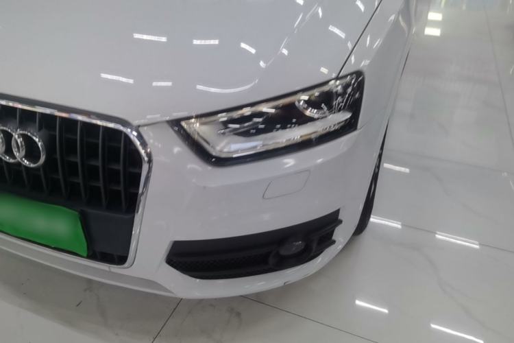 Used Audi Q3 2015 35 TFSI quattro Millionth Anniversary Edition Left Front Headlight