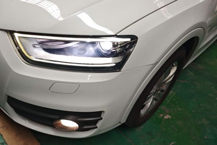 Used Audi Q3 2015 30 TFSI Ambition Edition Left Front Headlight