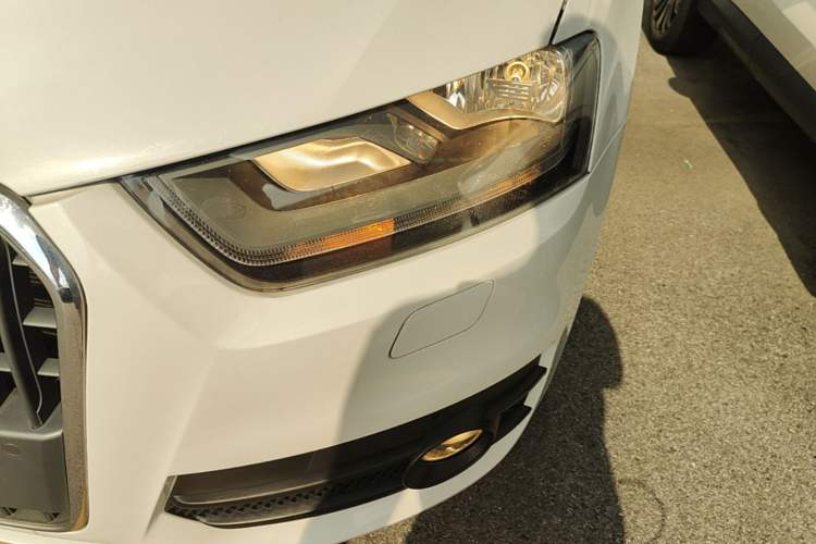 Used Audi Q3 2015 30 TFSI Ambition Edition Left Front Headlight