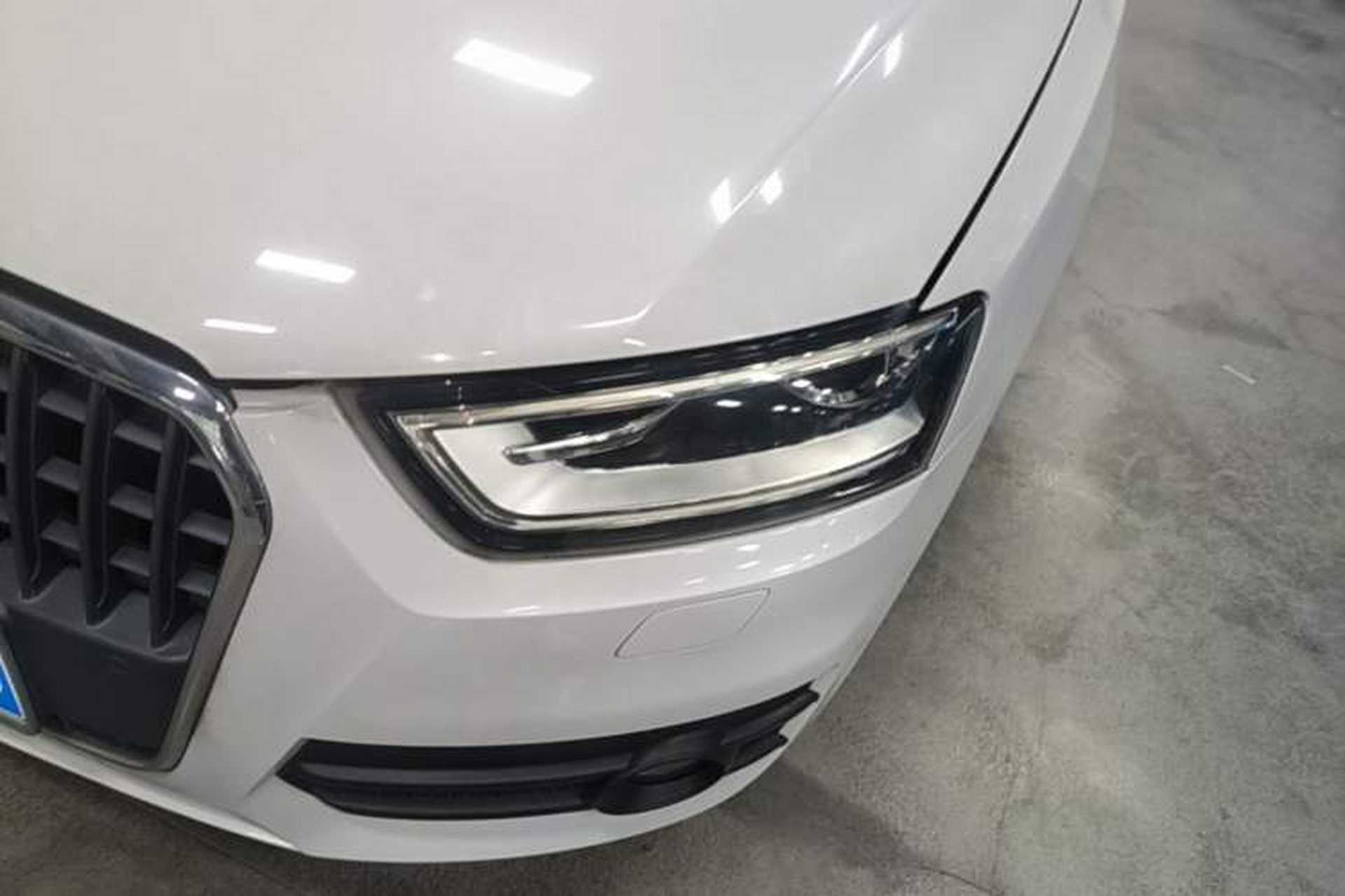 Used Audi Q3 2015 35 TFSI Comfort Model Left Front Headlight