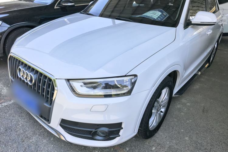 Used Audi Q3 2015 35 TFSI Comfort Model Left Front Headlight