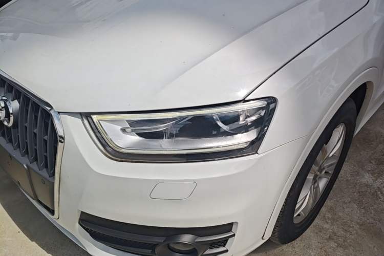 Used Audi Q3 2015 35 TFSI quattro Millionth Anniversary Edition Left Front Headlight