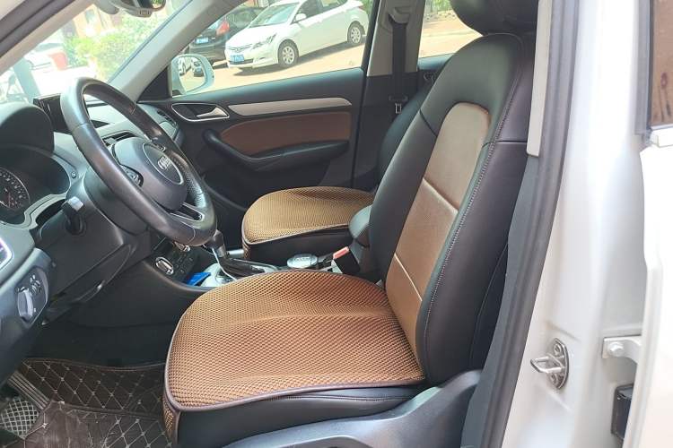 Used Audi Q3 2015 35 TFSI Ambition Edition Left Front Seat