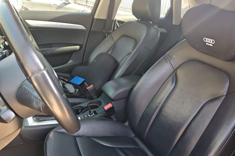 Used Audi Q3 2015 35 TFSI Comfort Model Left Front Seat