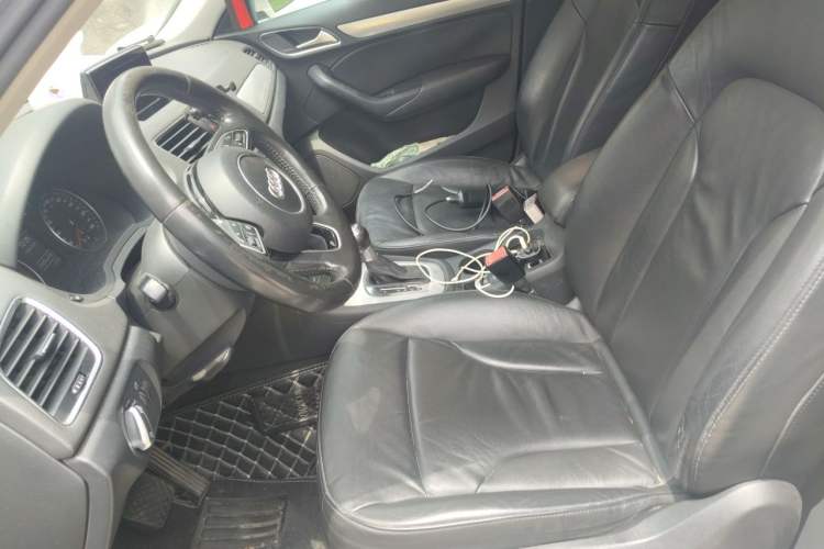 Used Audi Q3 2015 30 TFSI Comfort Model Left Front Seat