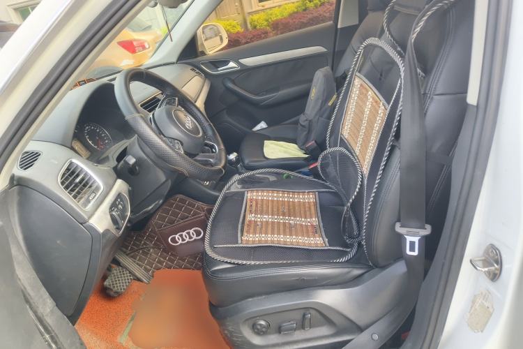 Used Audi Q3 2015 30 TFSI Ambition Edition Left Front Seat
