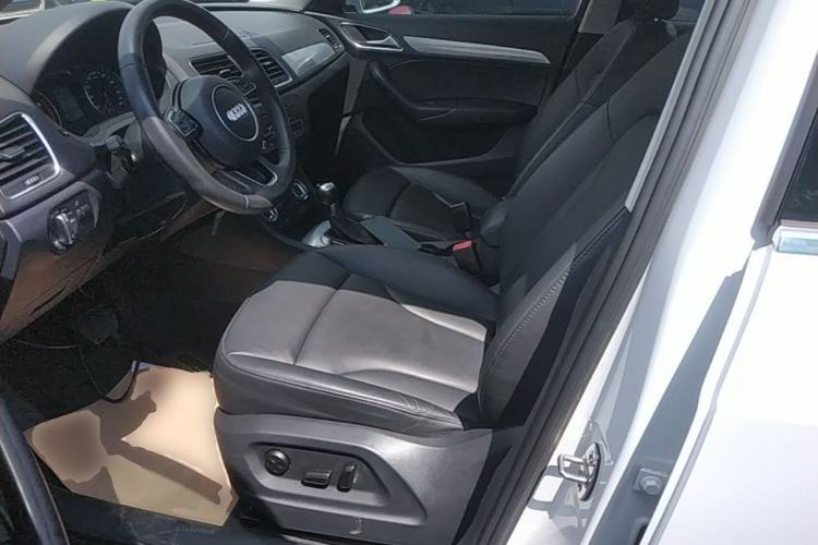 Used Audi Q3 2015 35 TFSI Comfort Model Left Front Seat