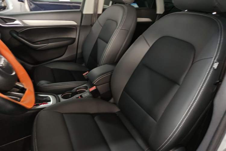 Used Audi Q3 2015 35 TFSI Ambition Edition Left Front Seat