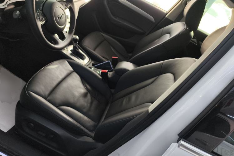 Used Audi Q3 2015 35 TFSI quattro Millionth Anniversary Edition Left Front Seat
