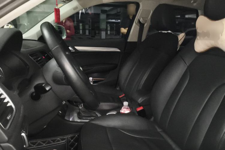Used Audi Q3 2015 30 TFSI Comfort Model Left Front Seat