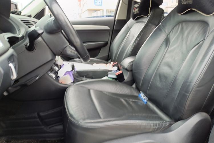 Used Audi Q3 2015 35 TFSI Comfort Model Left Front Seat