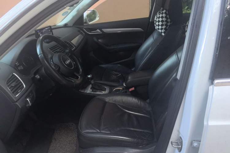 Used Audi Q3 2015 30 TFSI Comfort Model Left Front Seat