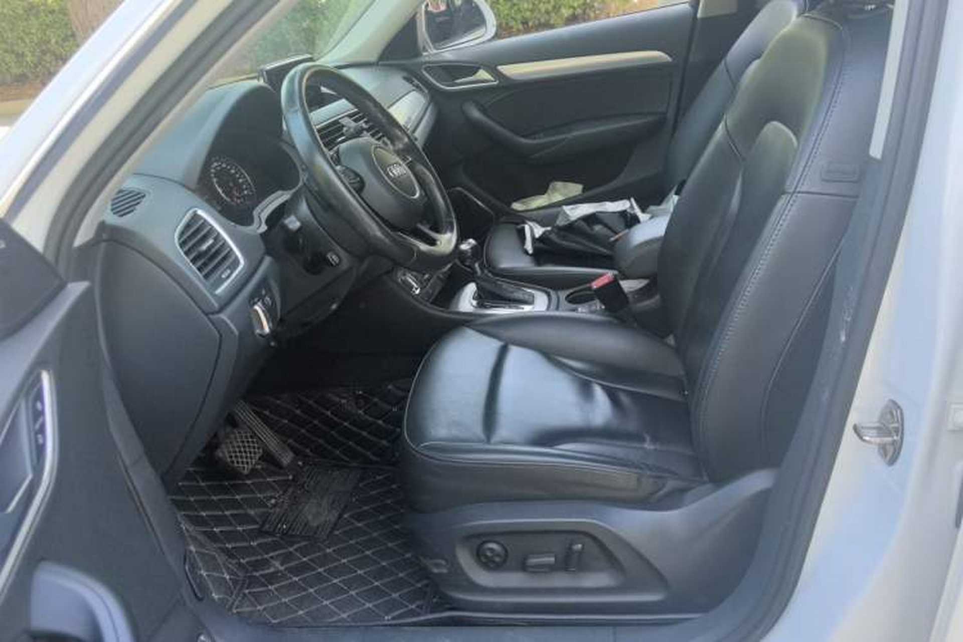 Used Audi Q3 2015 35 TFSI quattro Luxury Edition Left Front Seat