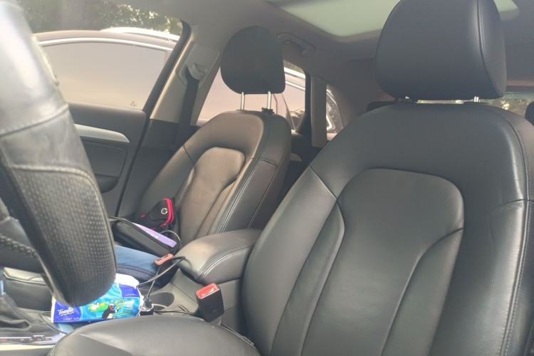 Used Audi Q3 2015 35 TFSI Comfort Model Left Front Seat
