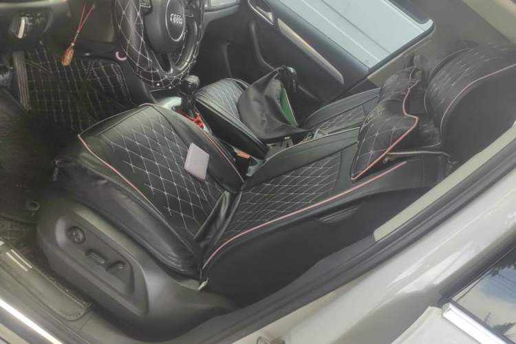 Used Audi Q3 2015 35 TFSI Comfort Model Left Front Seat