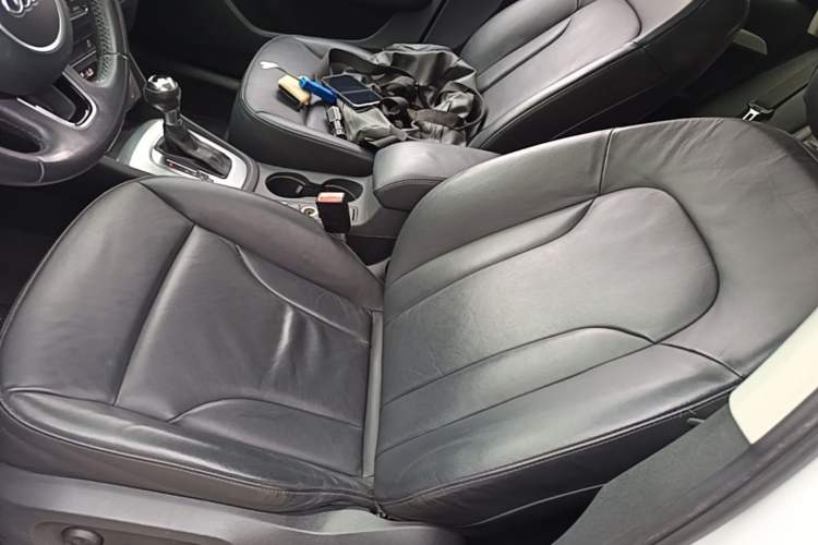 Used Audi Q3 2015 35 TFSI quattro Technology Edition Left Front Seat