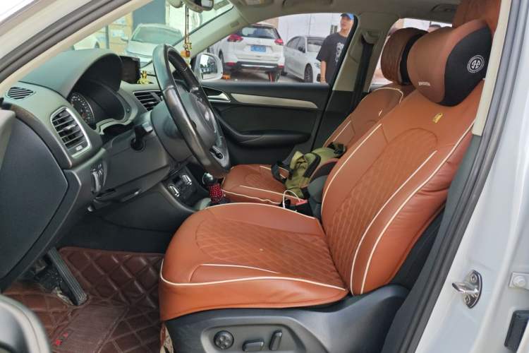 Used Audi Q3 2015 30 TFSI Ambition Edition Left Front Seat