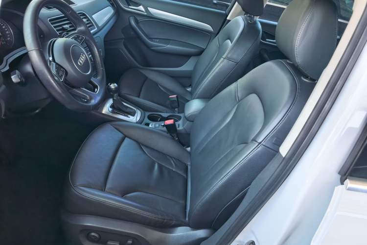 Used Audi Q3 2015 35 TFSI Comfort Model Left Front Seat