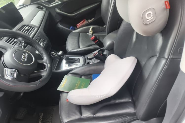 Used Audi Q3 2015 35 TFSI Ambition Edition Left Front Seat