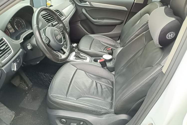 Used Audi Q3 2015 30 TFSI Comfort Model Left Front Seat