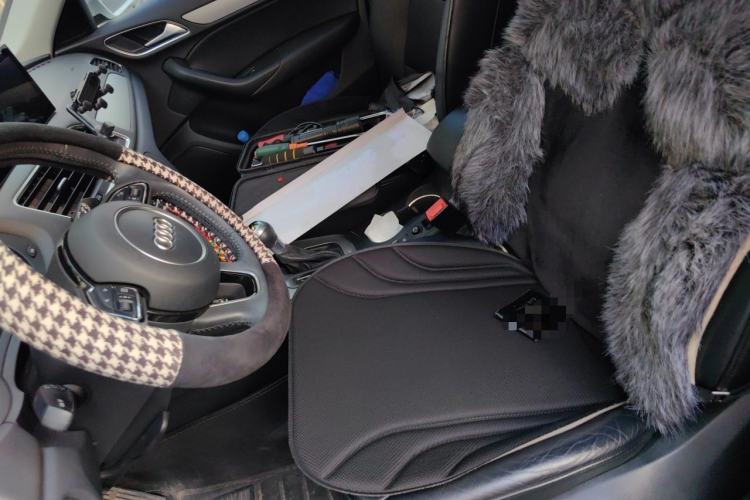 Used Audi Q3 2015 30 TFSI Ambition Edition Left Front Seat