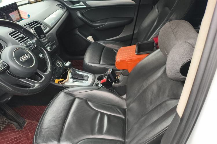 Used Audi Q3 2015 35 TFSI quattro Technology Edition Left Front Seat