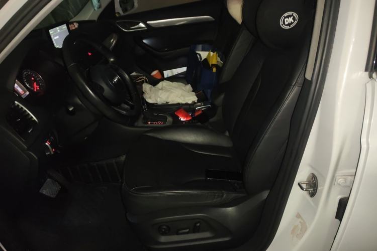 Used Audi Q3 2015 35 TFSI quattro Technology Edition Left Front Seat