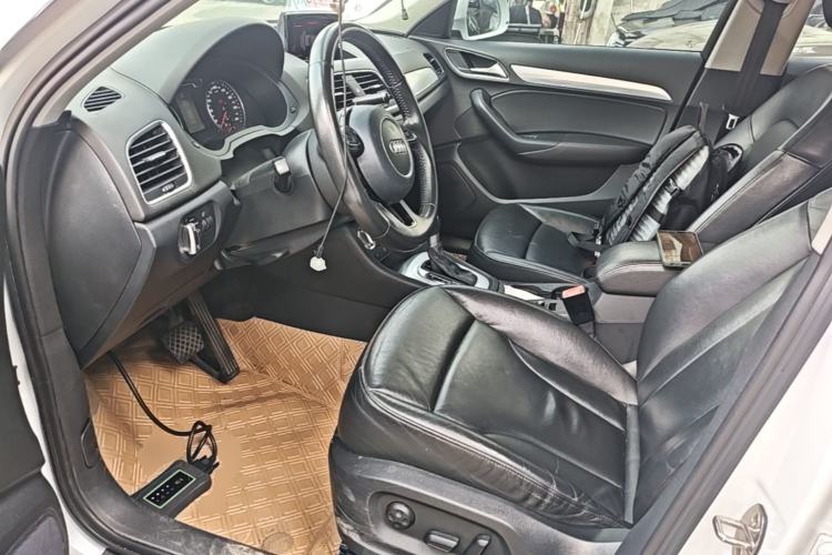Used Audi Q3 2015 35 TFSI quattro Millionth Anniversary Edition Left Front Seat