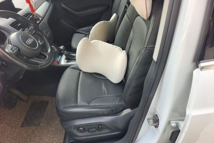 Used Audi Q3 2015 35 TFSI Comfort Model Left Front Seat