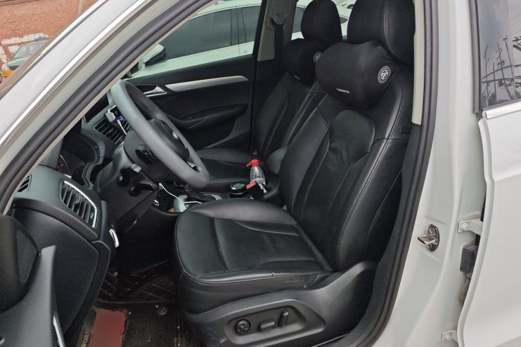 Used Audi Q3 2015 35 TFSI Comfort Model Left Front Seat