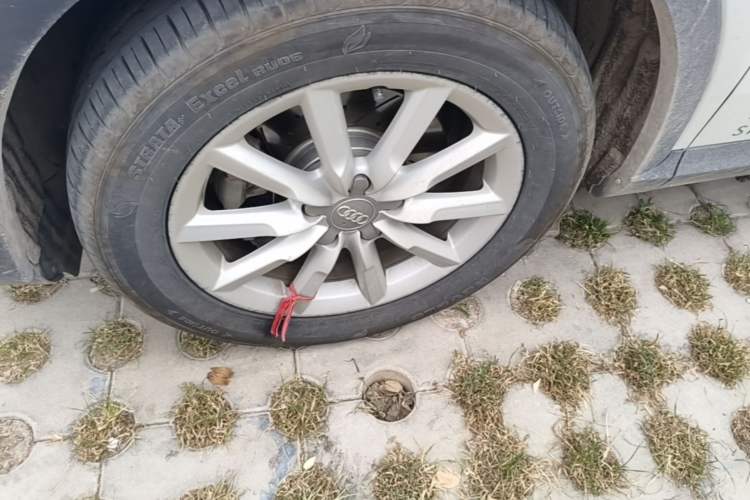 Used Audi Q3 2015 35 TFSI Ambition Edition Left Front Wheel Hub