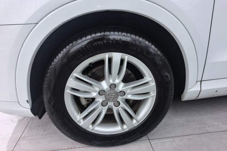 Used Audi Q3 2015 35 TFSI quattro Technology Edition Left Front Wheel Hub
