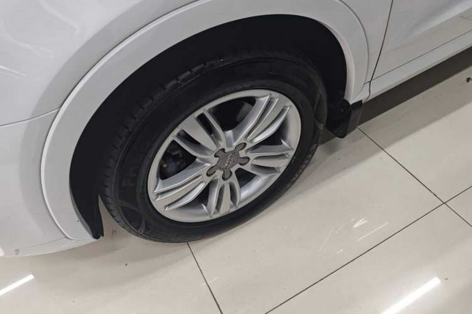 Used Audi Q3 2015 35 TFSI quattro Millionth Anniversary Edition Left Front Wheel Hub